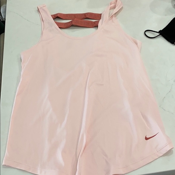 Two Nike tanks - Picture 2 of 2